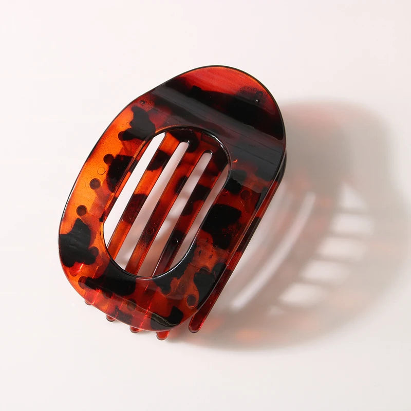 Fashion Oval Hair Claw Clip for Women New Design Leopard Matte Curved Flat Styling Barrettes Acrylic Lying down Hair Accessories